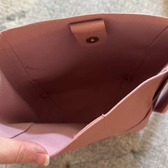 Pink leather purse - Picture 3 of 6